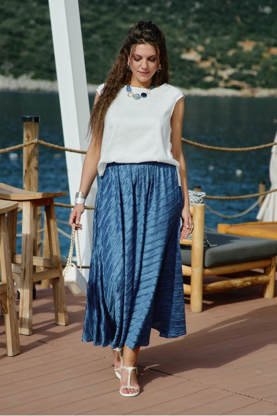 Vittoria Queen 27143бл молоко