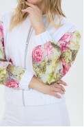 LM.Wear 168 цветы на белом